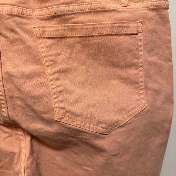 Woman's Size 14 GH Bass Skinny 5 Pocket Jeans Peach Ankle Length Plus Size - Picture 3 of 5